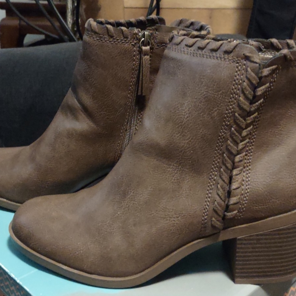 Brown Suede Ankle Boots with Braided Detail